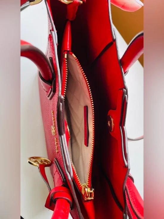 Michael Kors Red Pebbled Leather Satchel with Gold Logo Charm - Picture 4 of 6